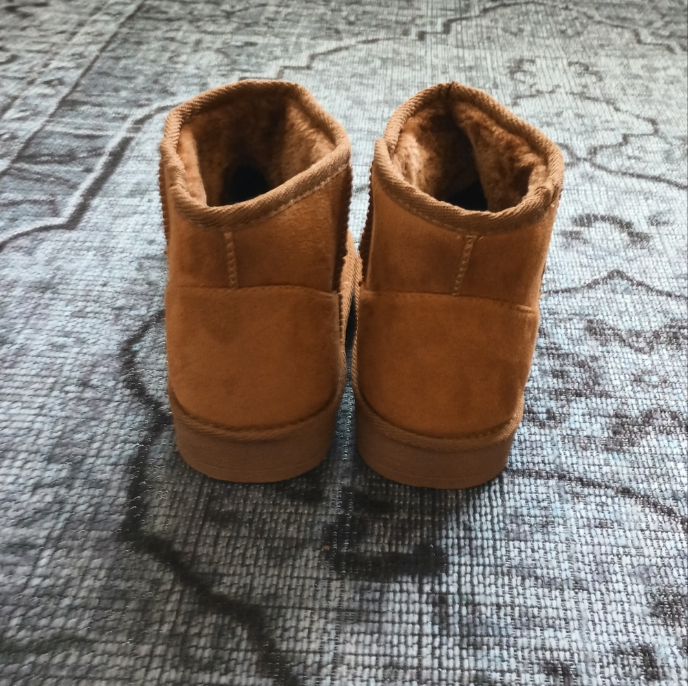 Fuzzy Booties - Picture 7 of 7